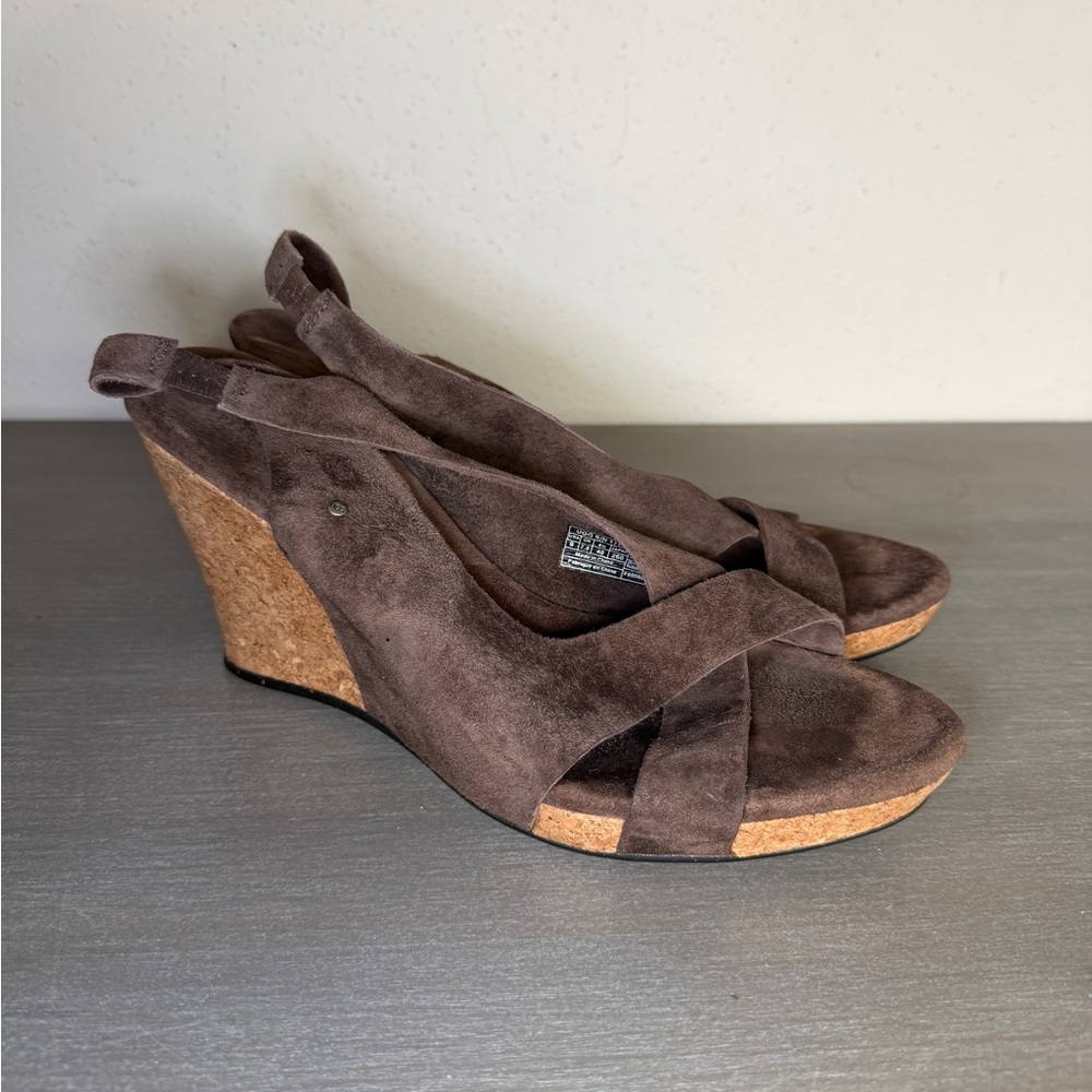 UGG Australia Lucianna Suede Cork Wedge Heel Platform Sandals Women's Size 9